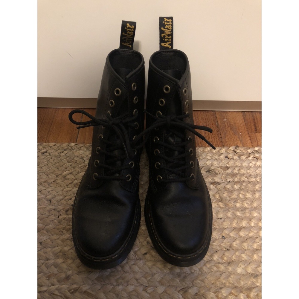 Dr Doc‎ Martens Black Leather Combat Boots US Womens Size 7, Mens Size 6, UK 5